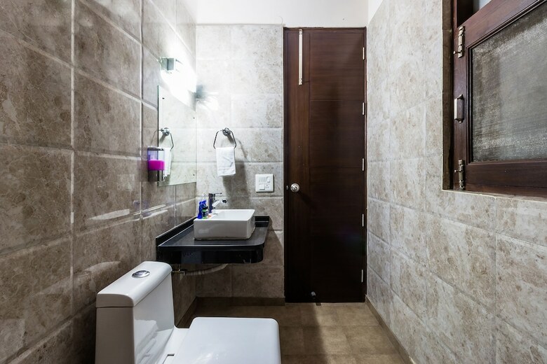 Hotel Oyo 3593 Fragrance Habitat