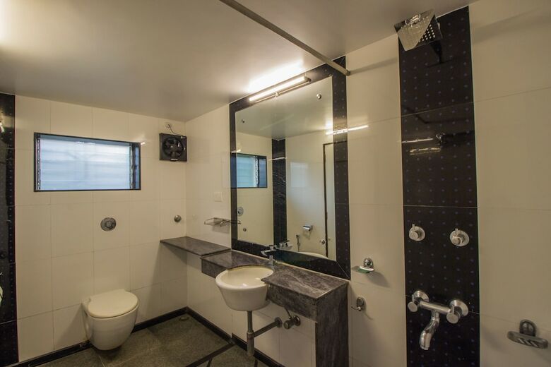 Hotel Oyo 11568 Home Duplex Studio Calangute