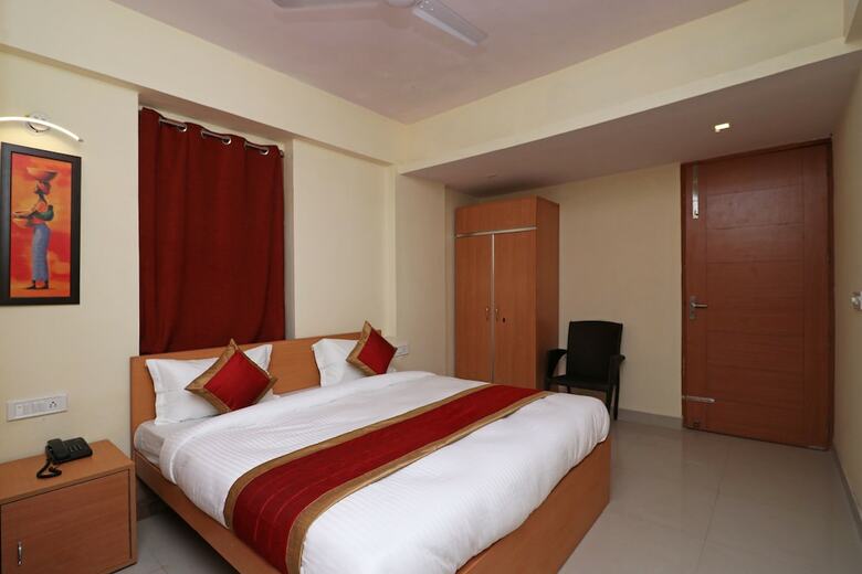 Hotel Oyo 10664 Aone Inn