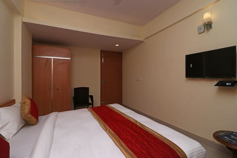 Hotel Oyo 10664 Aone Inn