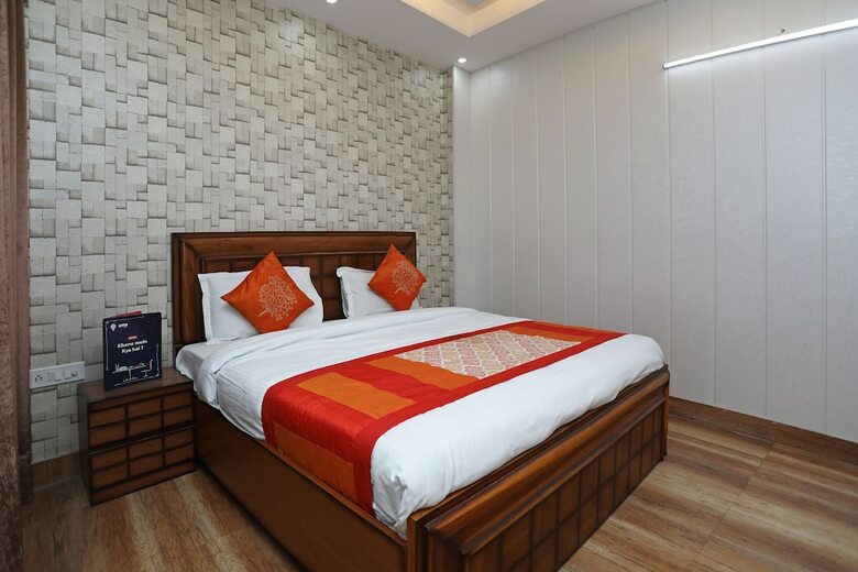 Oyo 11583 Hotel Prime View
