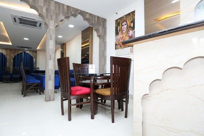 Oyo 11583 Hotel Prime View