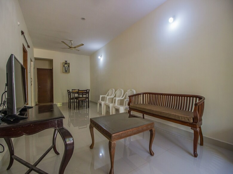 Villa Oyo 11573 Home Breezy 2bhk Candolim