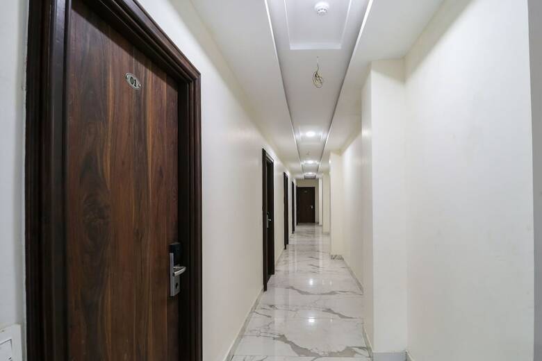 Oyo 10540 Hotel Jd Residency