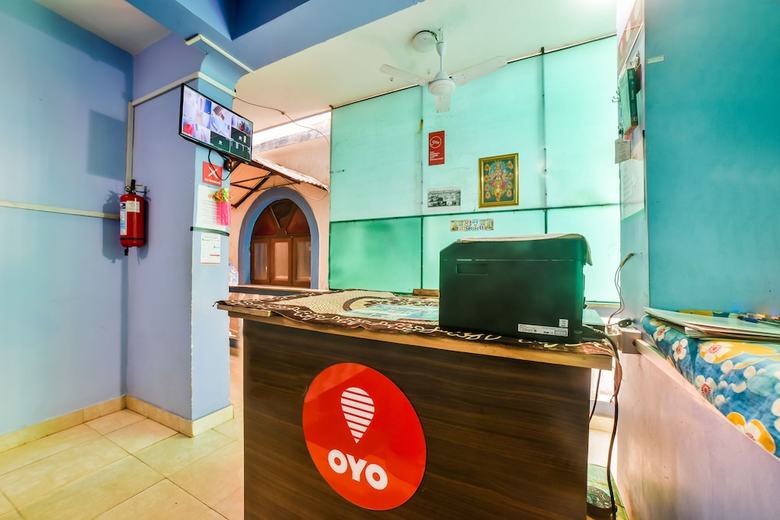 Oyo 10882 Hotel Caje Baga