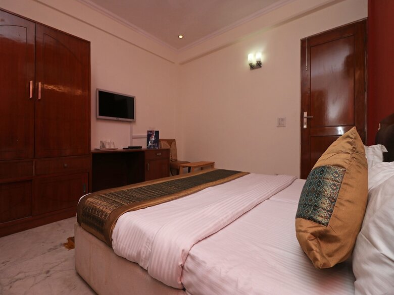 Hotel Oyo 11434 Ab Residency