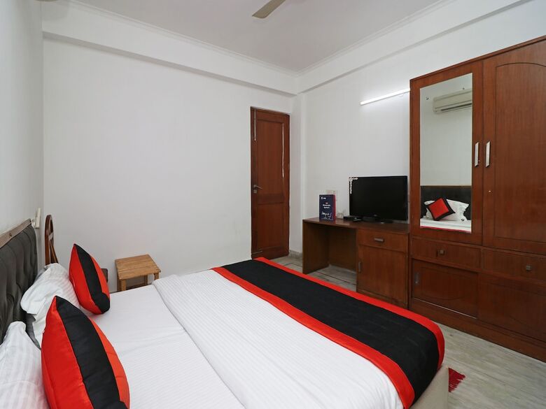 Hotel Oyo 11434 Ab Residency