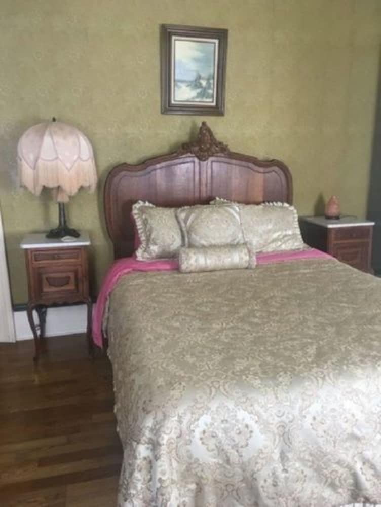 Bed & Breakfast Nicki Lee Mansion