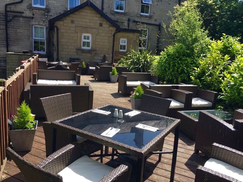 The Coquetvale Hotel