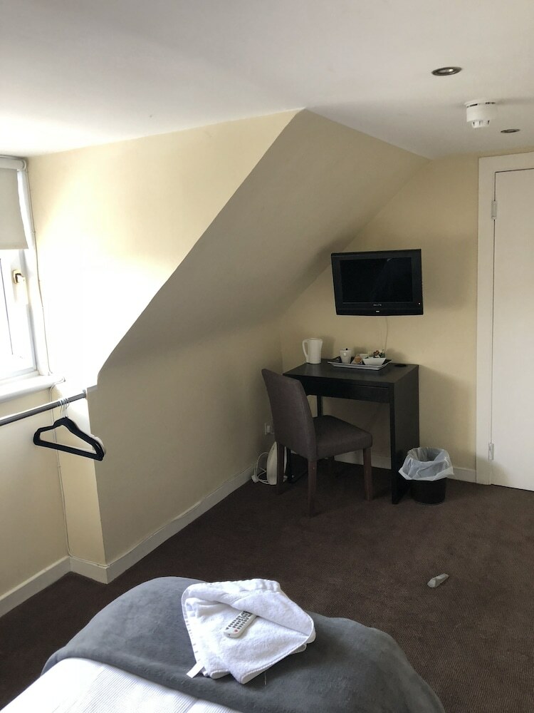 Bed & Breakfast Rooms At 31