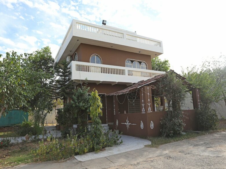 Hotel Oyo 10936 Rajasthan Resort