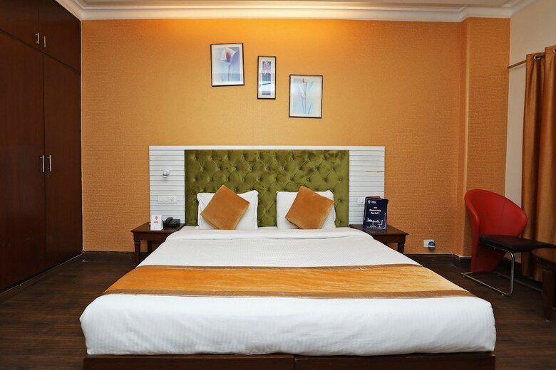 Oyo 9300 Hotel Sufyan