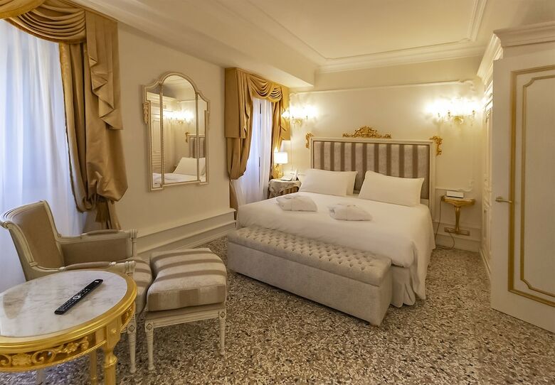 Hotel C� Bonfadini Historic Experience