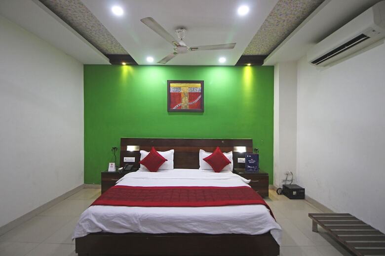 Oyo 510 Hotel Chand Palace