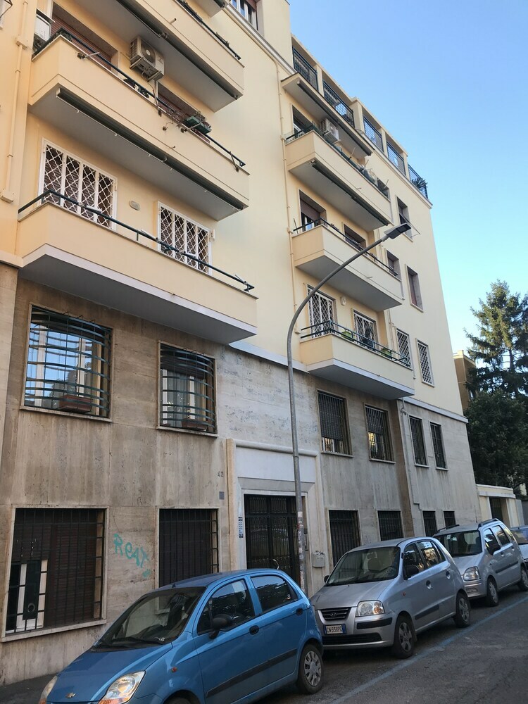 Re Di Roma Helios Apartment