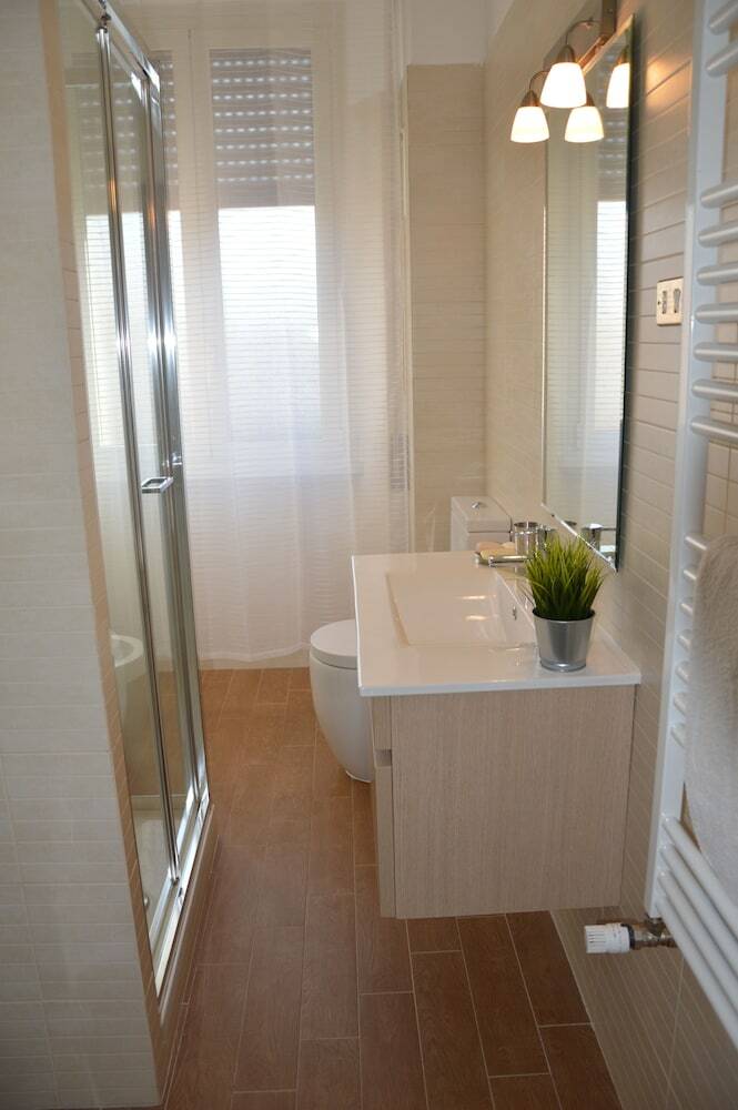 Re Di Roma Helios Apartment