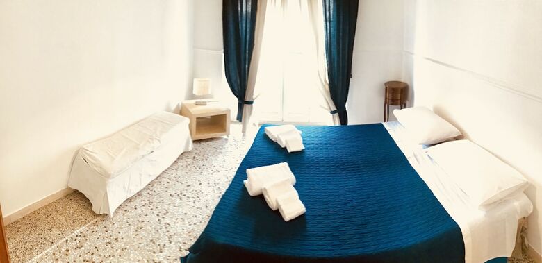 Re Di Roma Helios Apartment