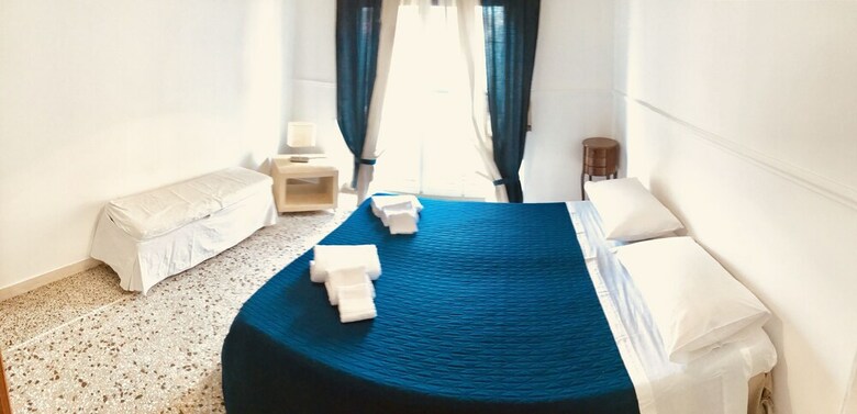 Re Di Roma Helios Apartment