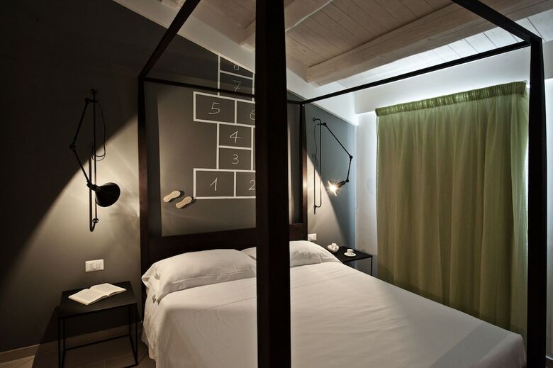 Hotel La Scibina - Ospitalit� Mediterranea