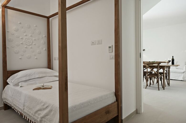 Hotel La Scibina - Ospitalit� Mediterranea