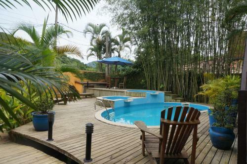 Hostal Ref�gio De Camburi
