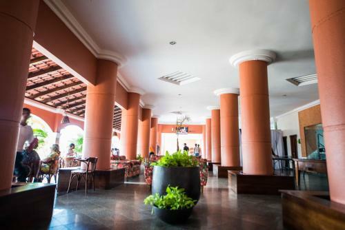 Hotel Priv� Do Atalaia