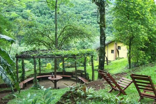 Hostal Reserva Ecol�gica Terra Do Sempre