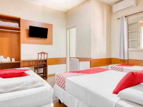 Lelis Hotel