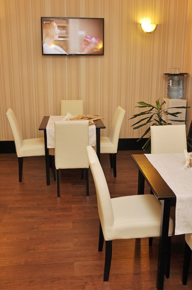 Hotel Business Apartments