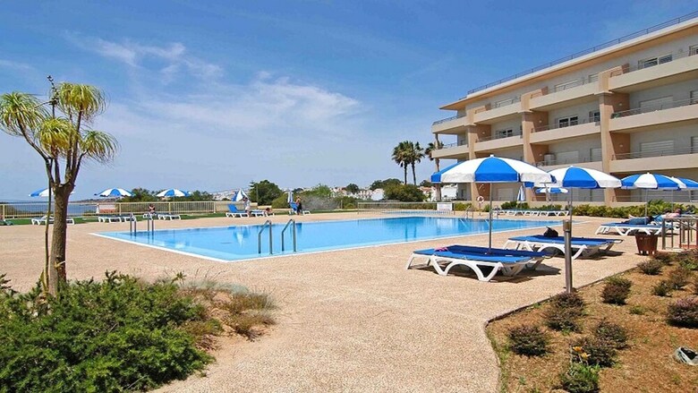 Apartamentos Quinta De Barracuda