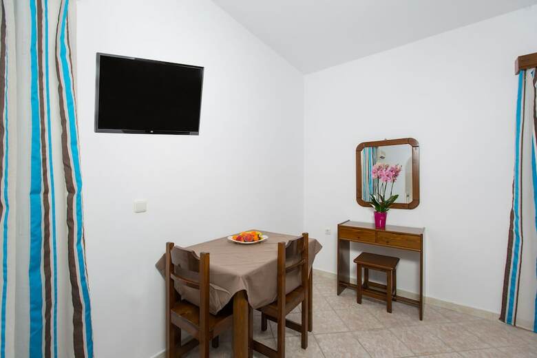 Aparthotel Mylos Hotel