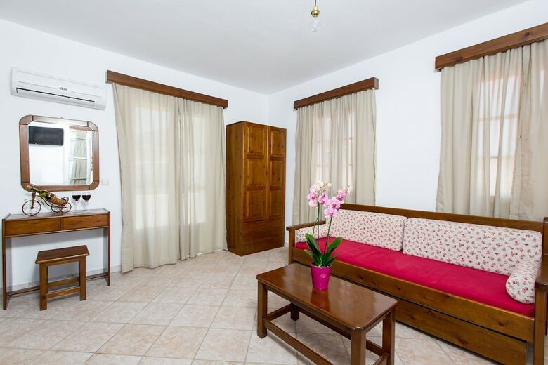 Aparthotel Mylos Hotel