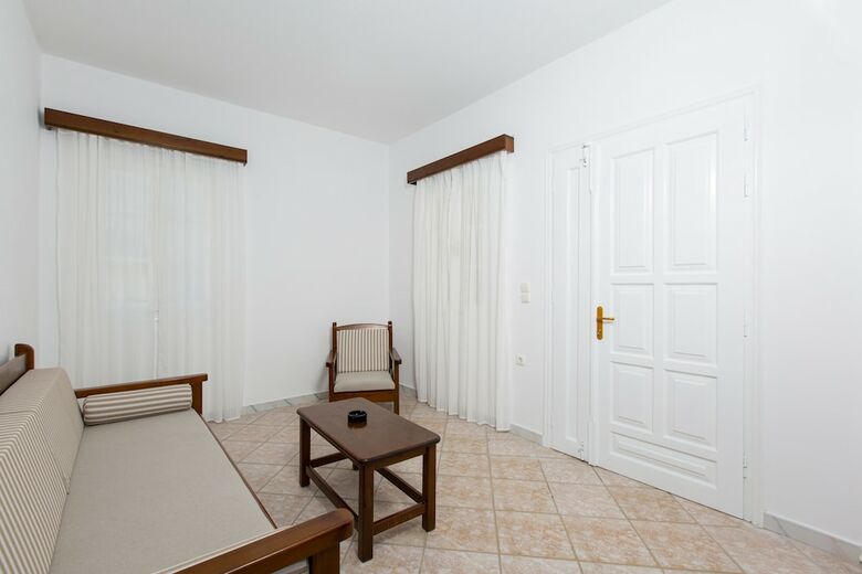 Aparthotel Mylos Hotel