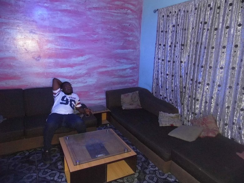 Hotel Legendary Inn & Lounge