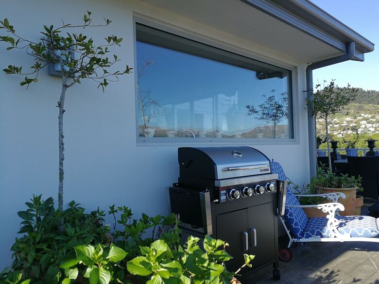 Boatique House With Stunning Views Christchurch
