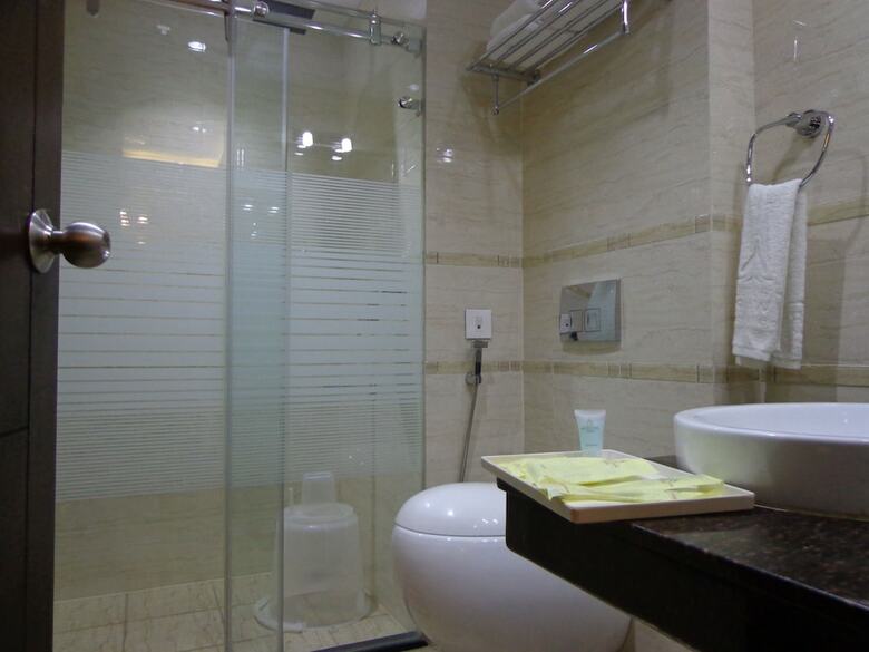 Hotel Ashwa Park