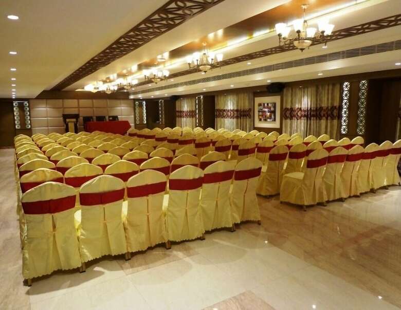Hotel Ashwa Park
