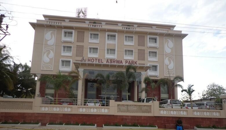 Hotel Ashwa Park