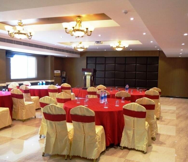 Hotel Ashwa Park