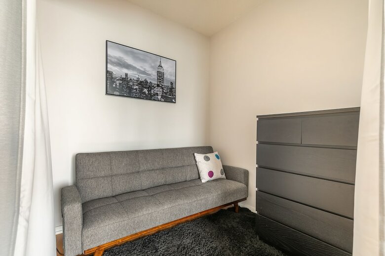 Apartamentos Simply Comfort. Maple Leaf Square