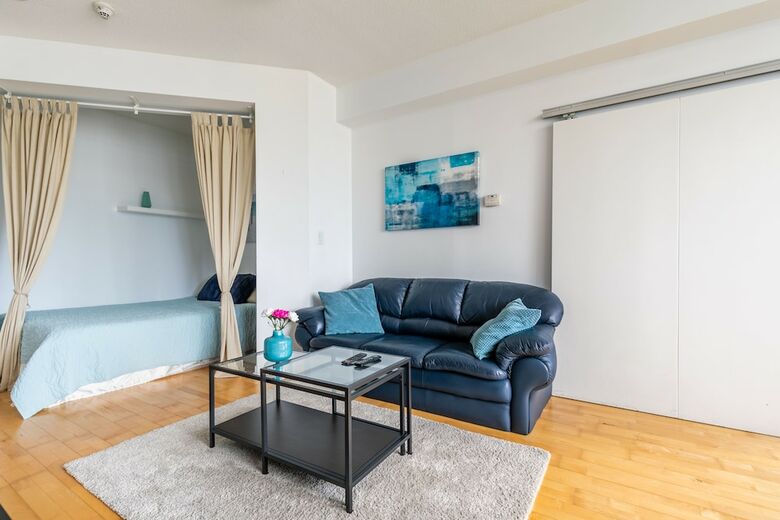 Apartamentos Simply Comfort. Maple Leaf Square