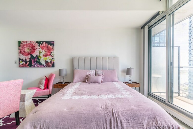 Apartamentos Simply Comfort. Maple Leaf Square