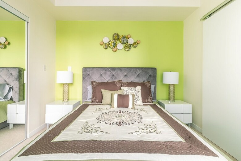 Apartamentos Simply Comfort. Maple Leaf Square