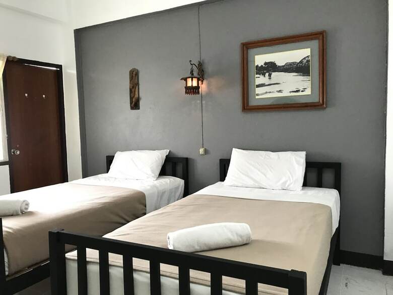 Royal Night Bazaar Hotel
