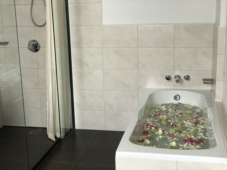 Syphon Hotel & Apartment