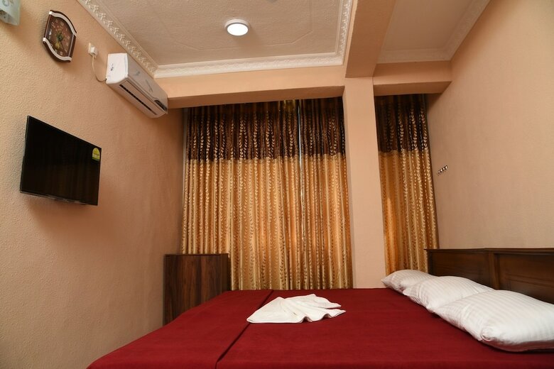 Hotel Sain Regincy