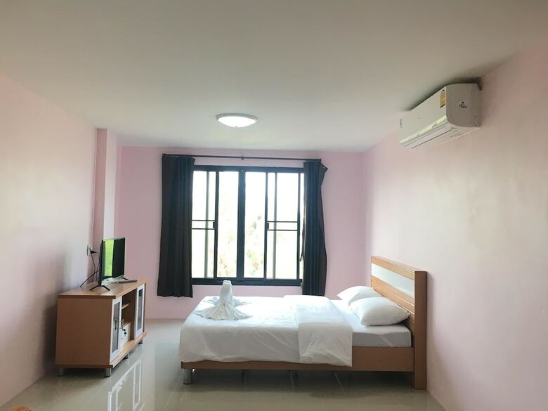 Hotel Sutharnlai Apartment