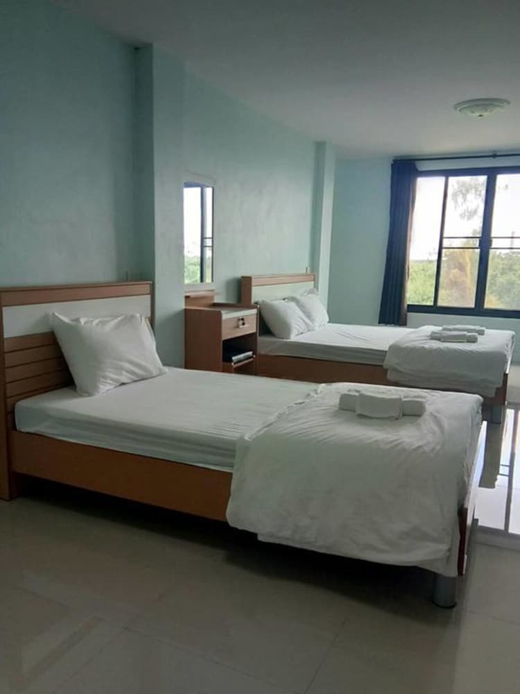 Hotel Sutharnlai Apartment