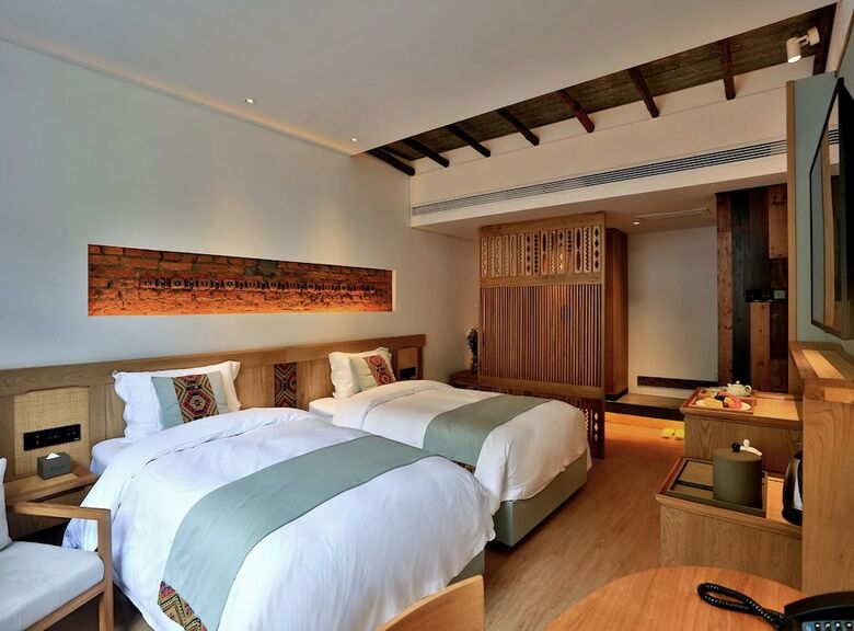Suoxishanju Light Luxury Resort Hotel