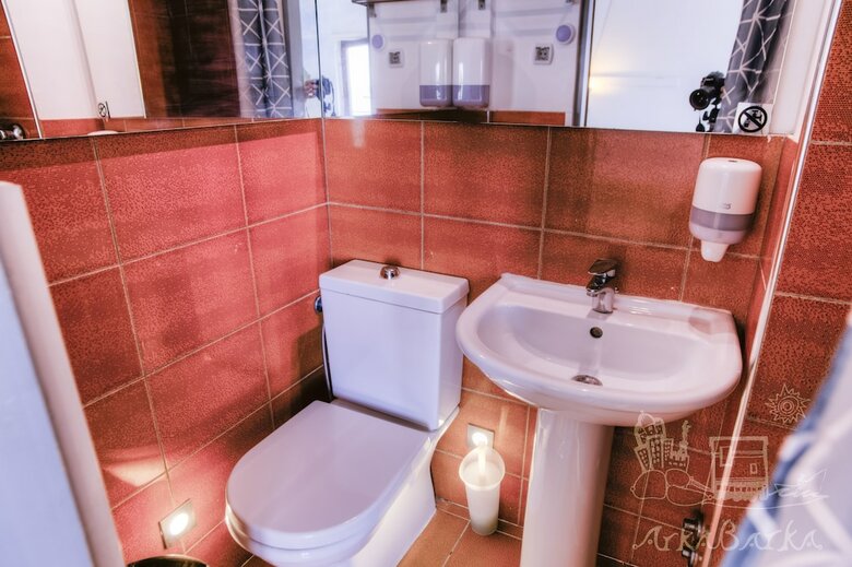 Hostal Arkabarka Floating Hostel And Apartments